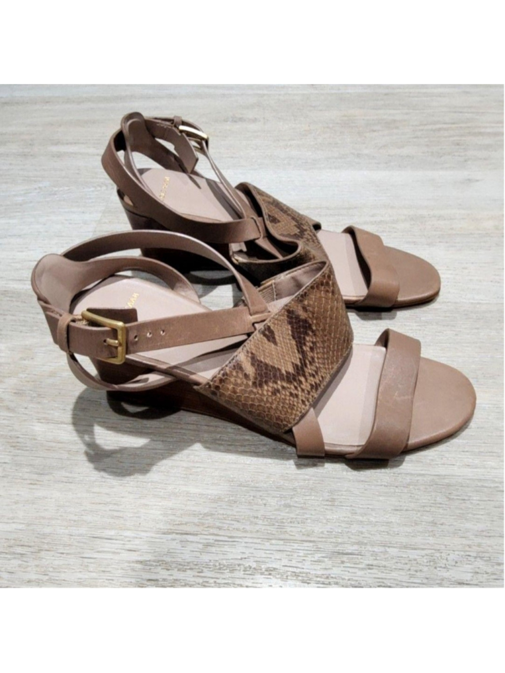 Cole Haan Sandals Womens 7 Brown Leather Wedge Snakeskin Strap Buckle Casual